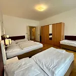 Appartamento Quadrio Bedroom