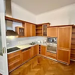 Appartamento Quadrio Bedroom *
