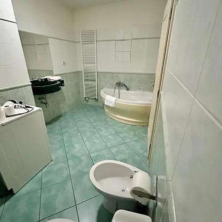 Quadrio Bedroom *