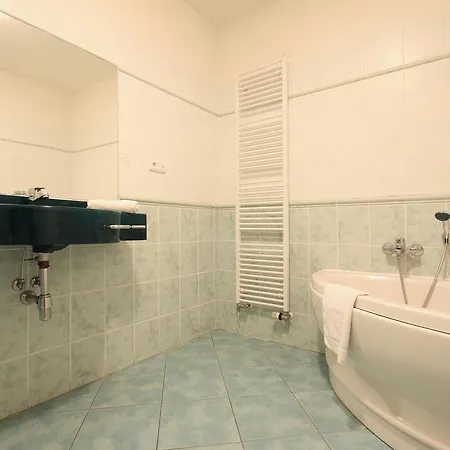 Quadrio Bedroom Apartment Prague