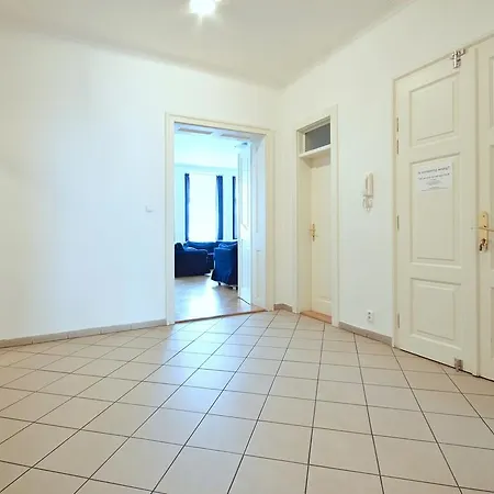 Quadrio Bedroom *