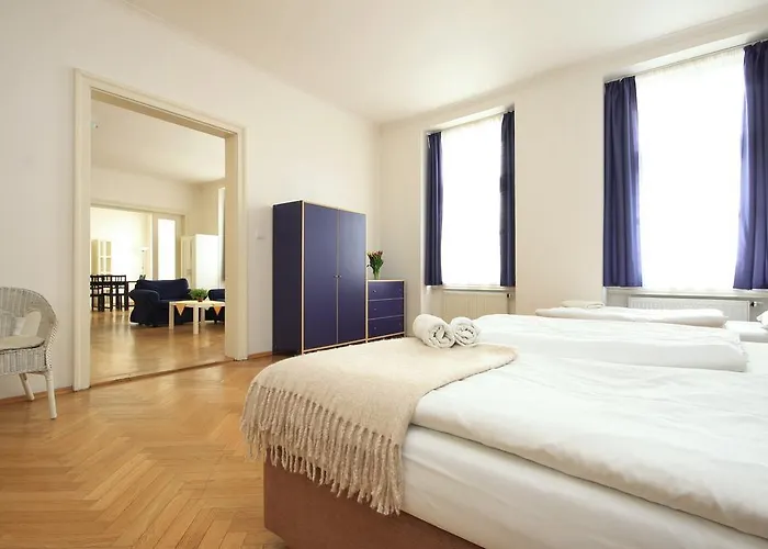 Quadrio Bedroom * Praag