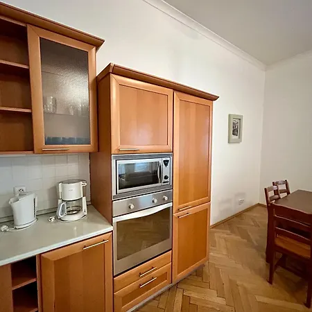 Quadrio Bedroom Apartment