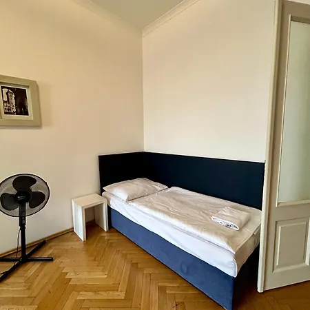 Apartment Quadrio Bedroom Prag