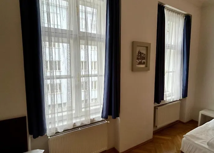 Quadrio Bedroom *