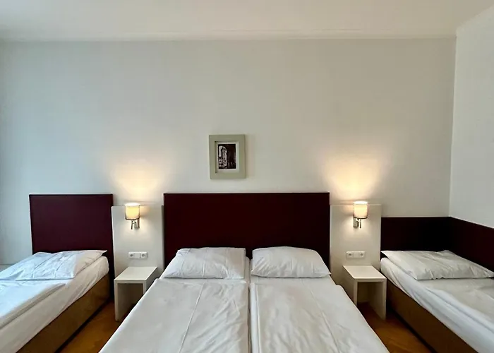 Quadrio Bedroom