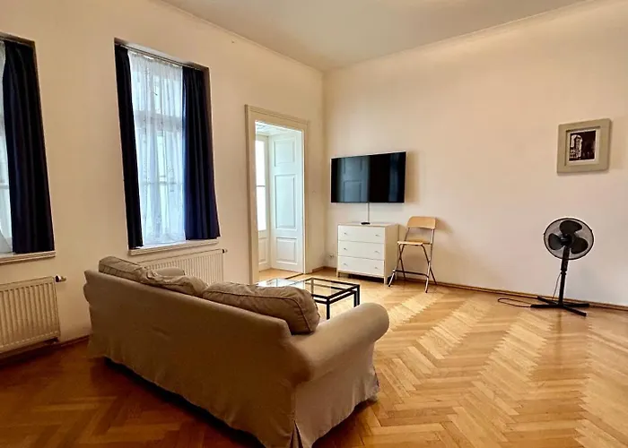 Quadrio Bedroom