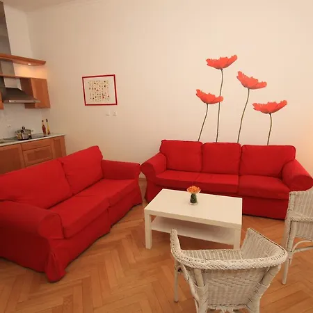Quadrio Bedroom *