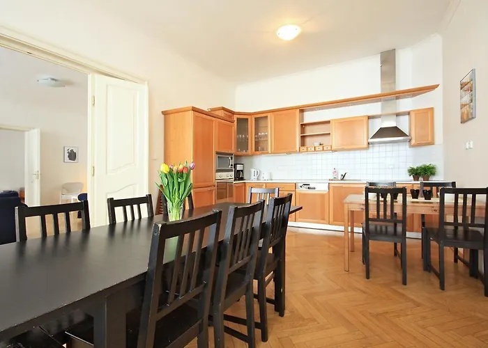 Quadrio Bedroom Apartment Prag